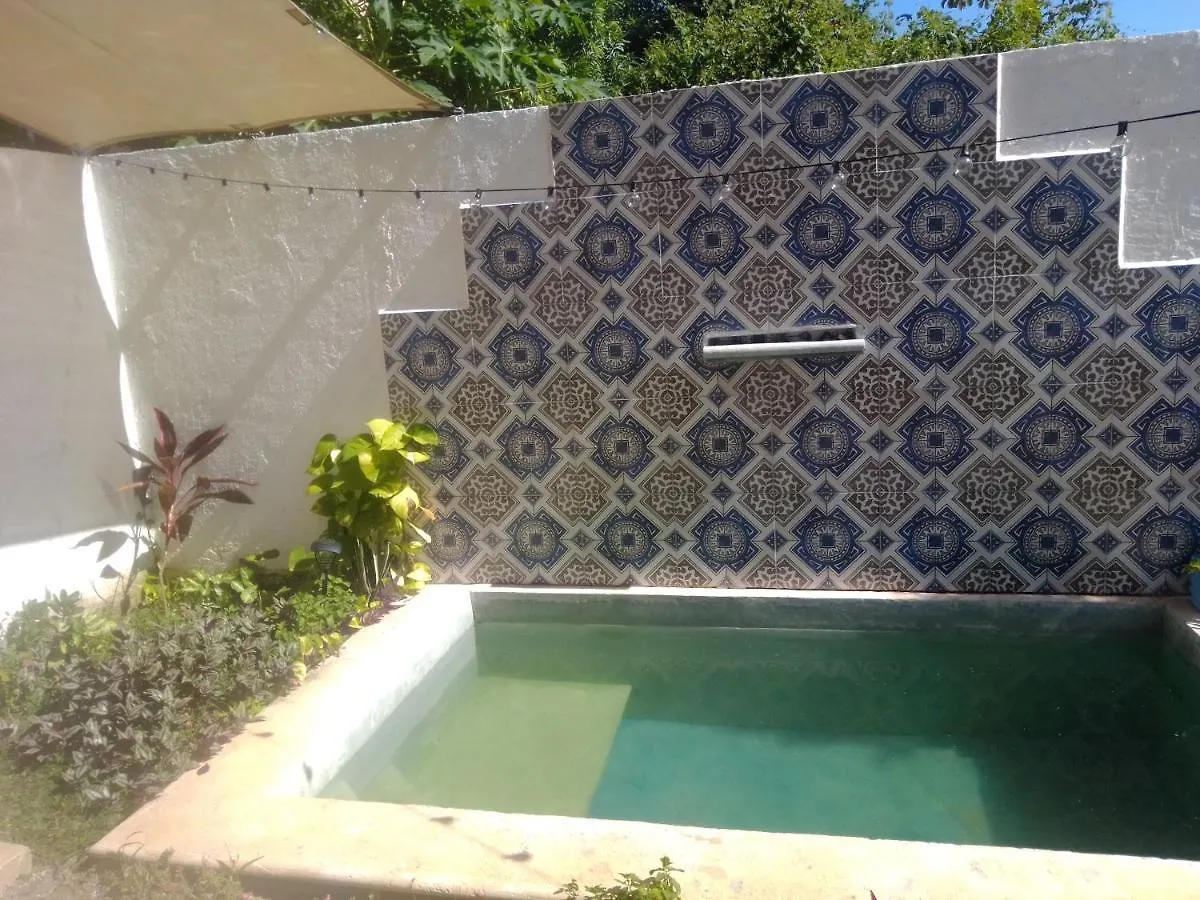 Homestay La Casa De Los Azulejos Mar Y Selva Puerto Morelos Mexico